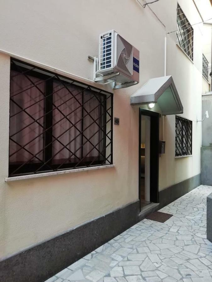 Indipendent Mini Apartment Pescara Centro Exterior photo