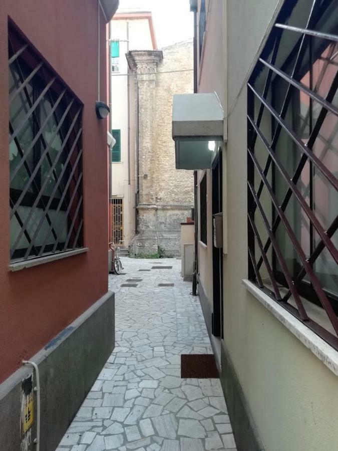 Indipendent Mini Apartment Pescara Centro Exterior photo